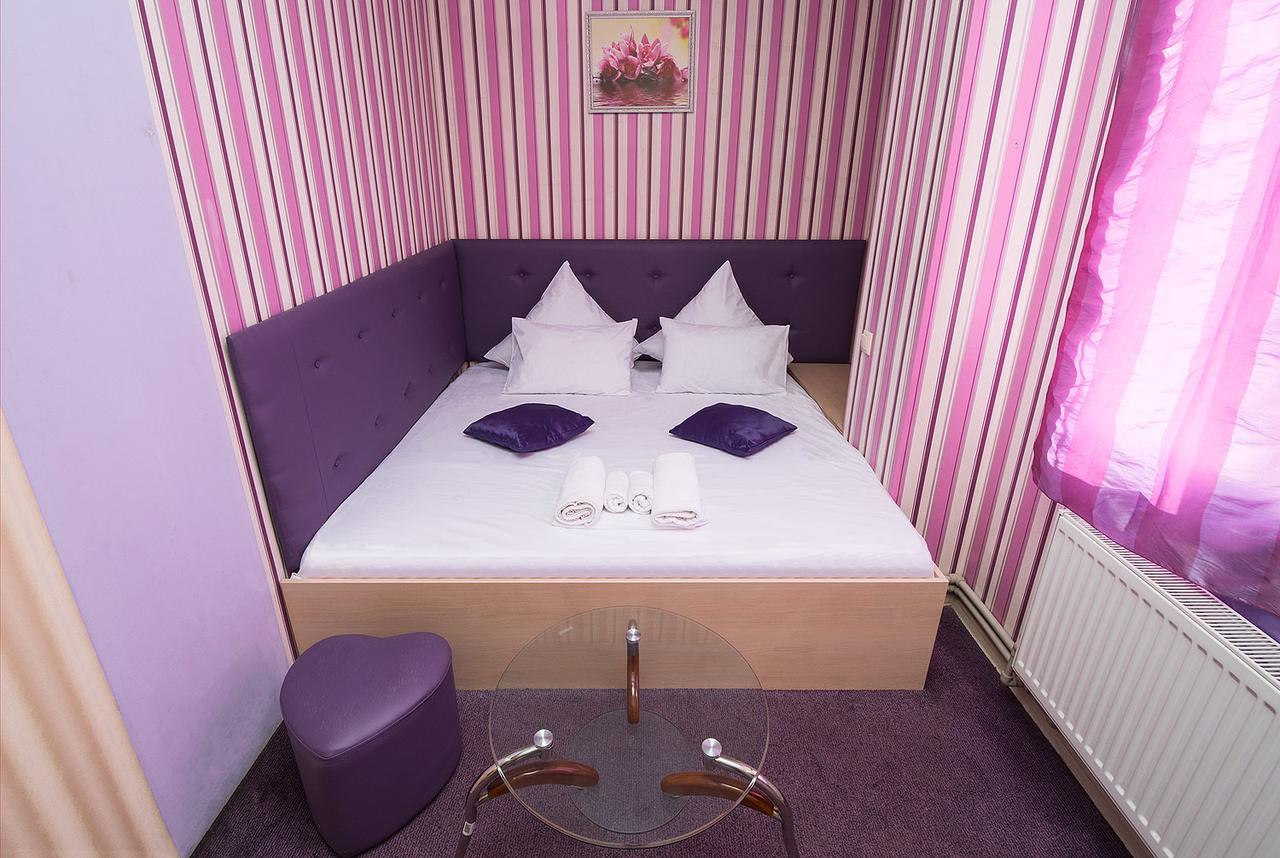 Hotel Зiрка オデッサ エクステリア 写真